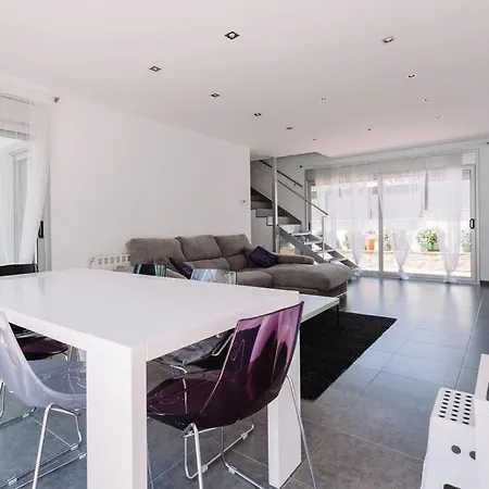 Modern In Costa Brava * Llagostera