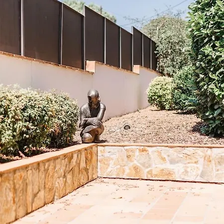 Modern In Costa Brava Villa Llagostera